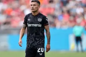 ατλετικο κλαμπ μπριζ — GR news