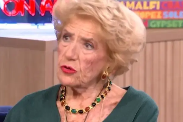 ελένη κυπραίου — GR news