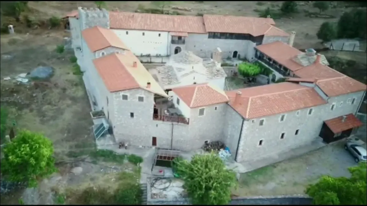 αγιοι αναργυροι — GR news