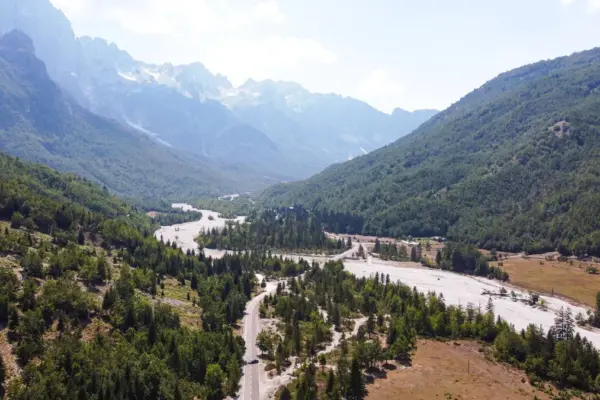 πολωνια αλβανια — GR news