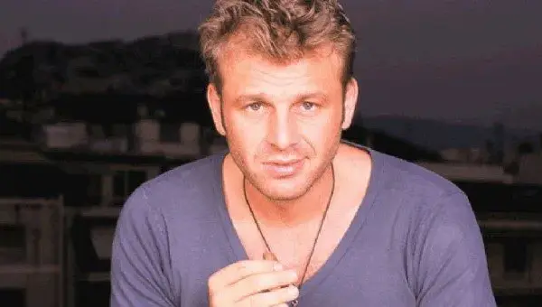 απόστολοσ γκλέτσοσ — GR news