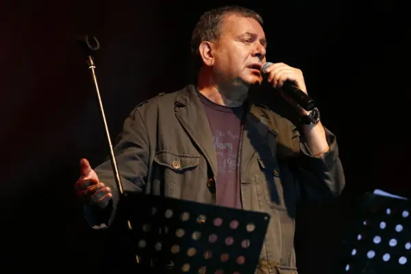 μανώλησ μητσιάσ — GR news