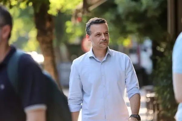 χάρησ καστανίδησ — GR news