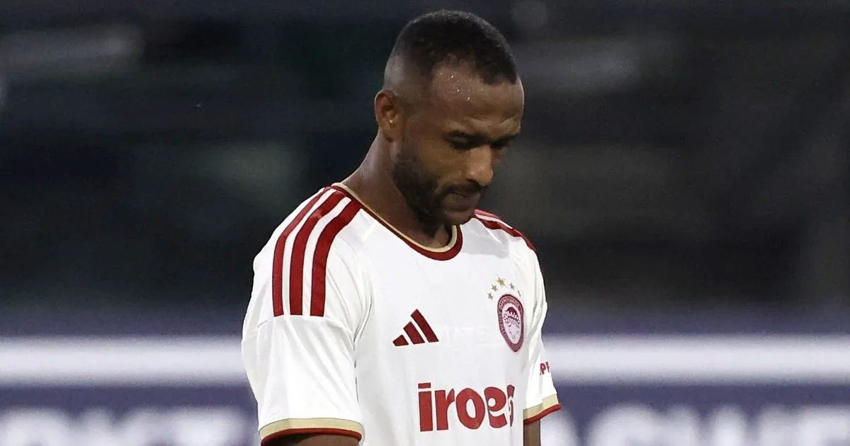 Ολυμπιακός: Αποκλεισμός από το Champions League και αλλαγές στο ρόστερ