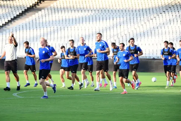 Παναθηναϊκός: Οι προκλήσεις του Νίστρουπ ενόψει Χράντετς Κράλοβε