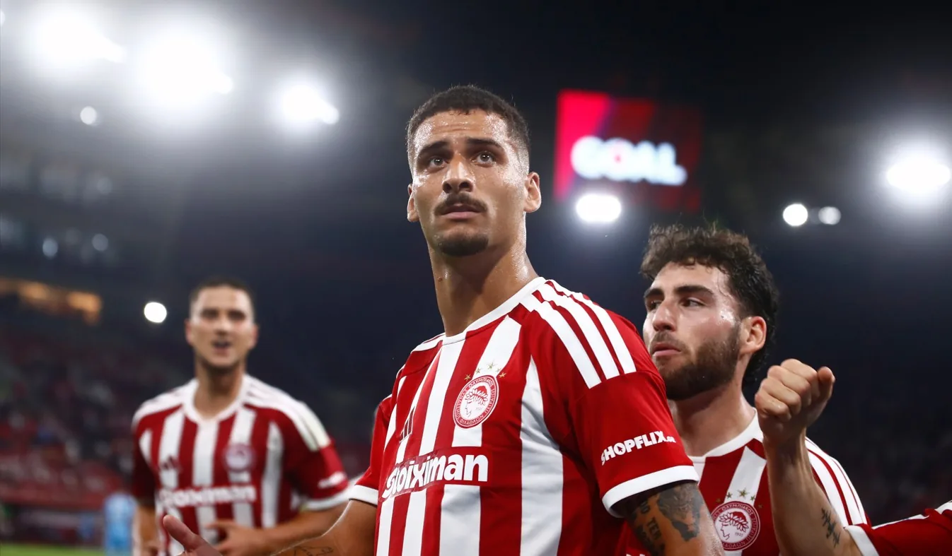 Ολυμπιακός: Νίκη στην πρεμιέρα της Super League με καθοριστικές αλλαγές