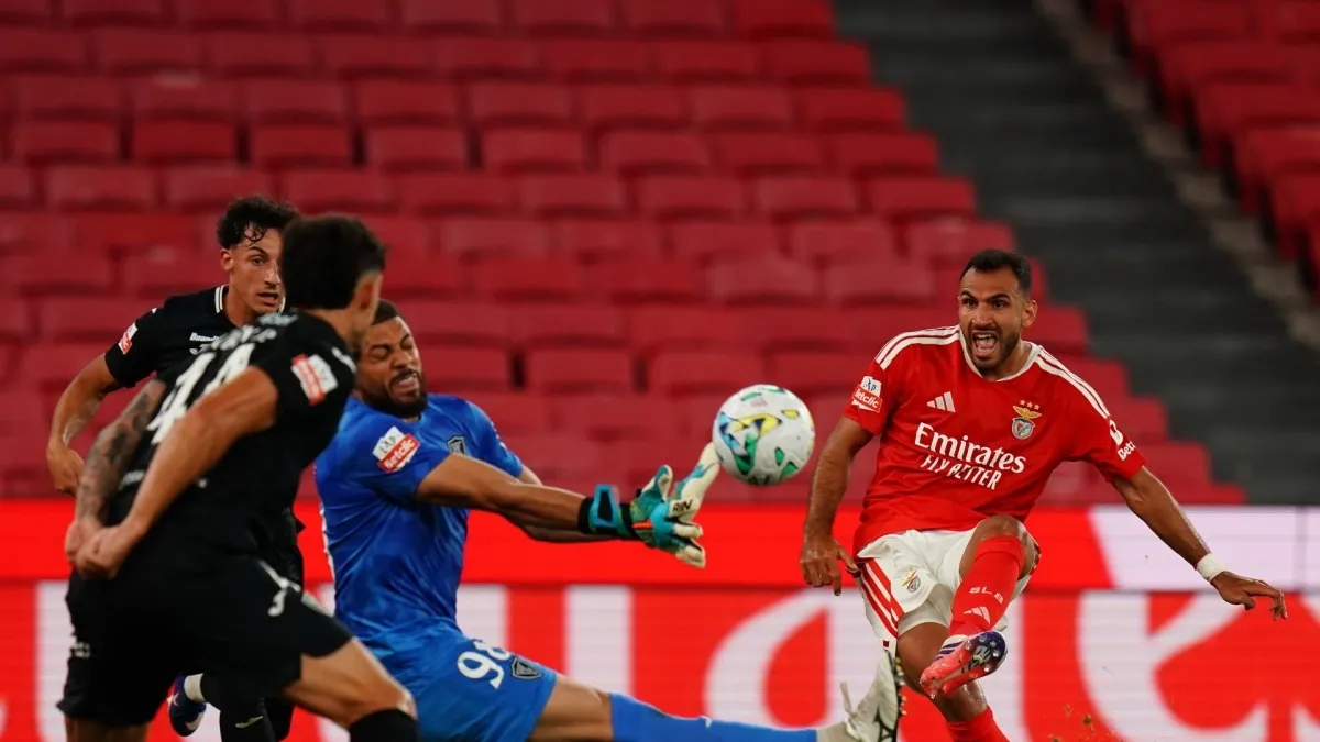 Μπενφίκα - Ακαδέμικο Βισέου 2-2: Πρεμιέρα με απώλεια βαθμών για τους Αετούς